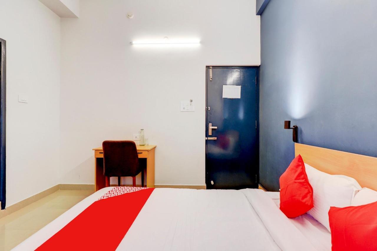 Super Oyo Silverkey Nanganallur Near Chennai International Airport Ξενοδοχείο Εξωτερικό φωτογραφία