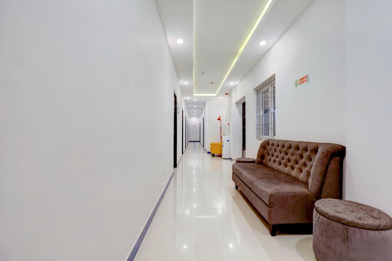 Super Oyo Silverkey Nanganallur Near Chennai International Airport Ξενοδοχείο Εξωτερικό φωτογραφία